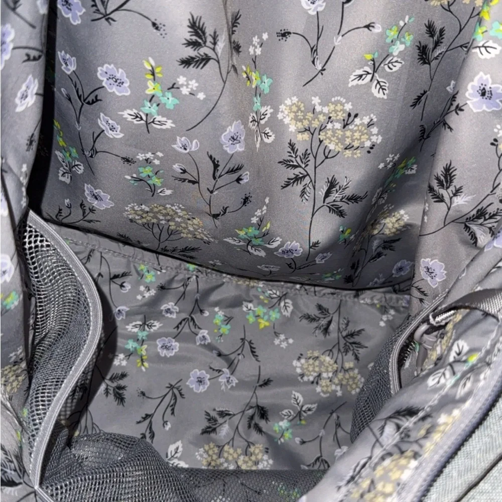 Gray Vera Bradley Tote Bag - Picture 2 of 3